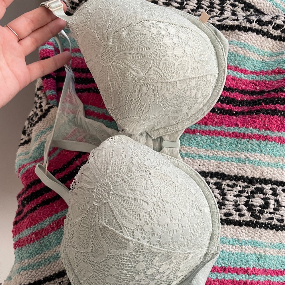 Nwot victoria secret 36dd bra